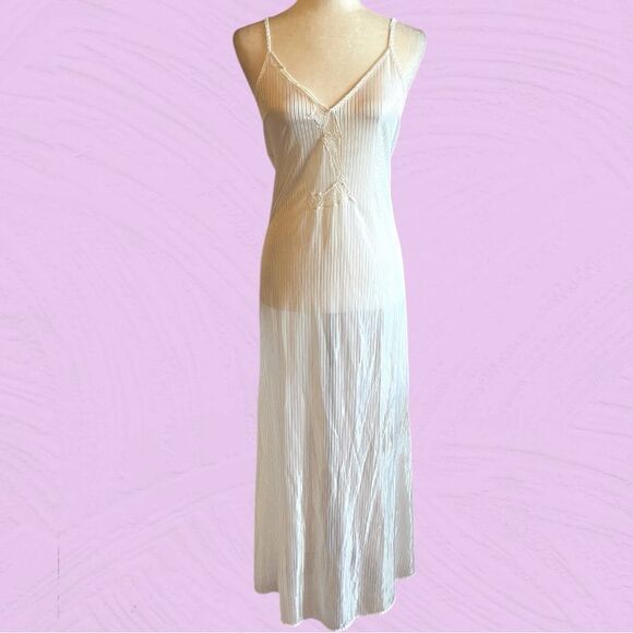 Vintage white nylon maxi slip dress - Picture 1 of 14